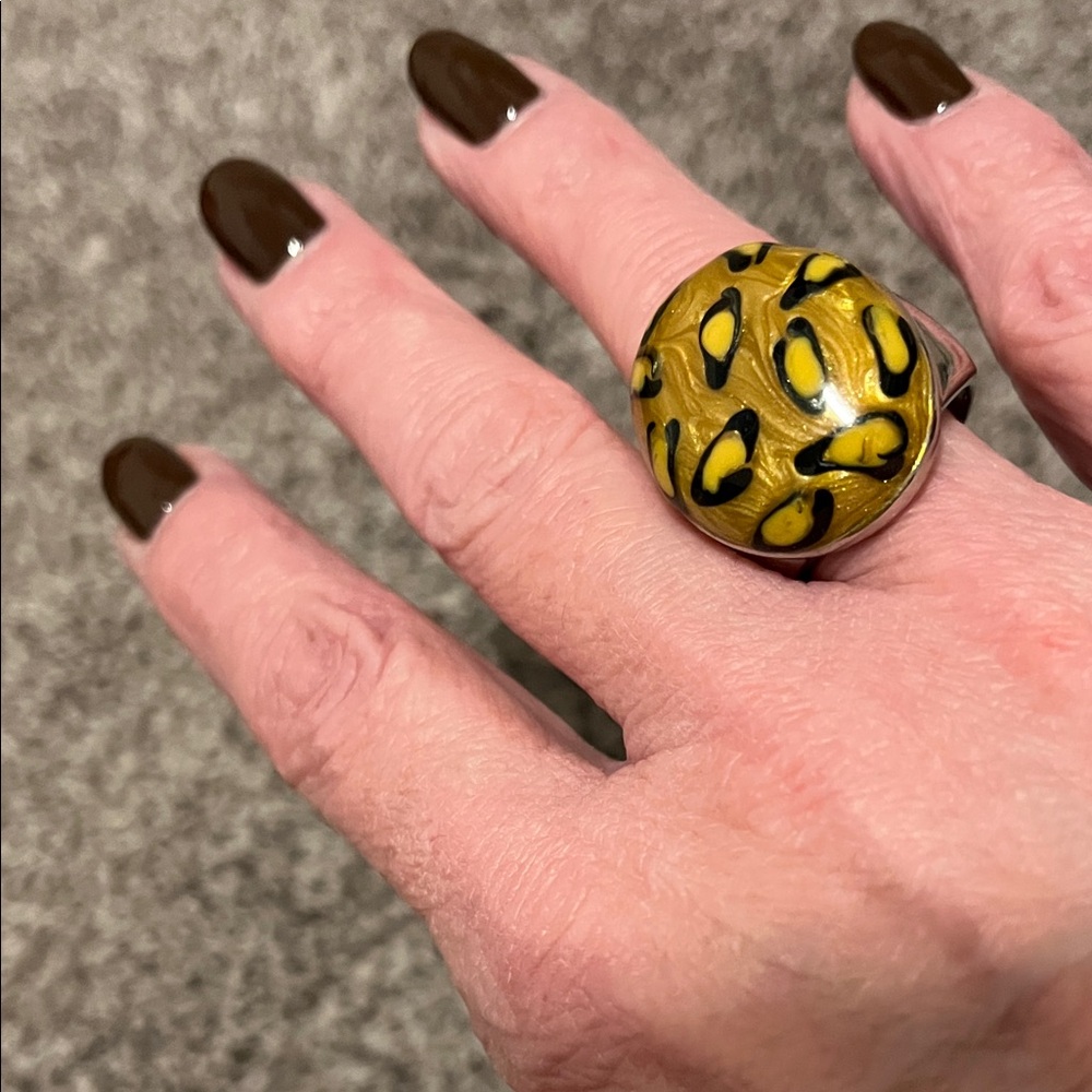 Leopard Print Statement Ring - Picture 2 of 2